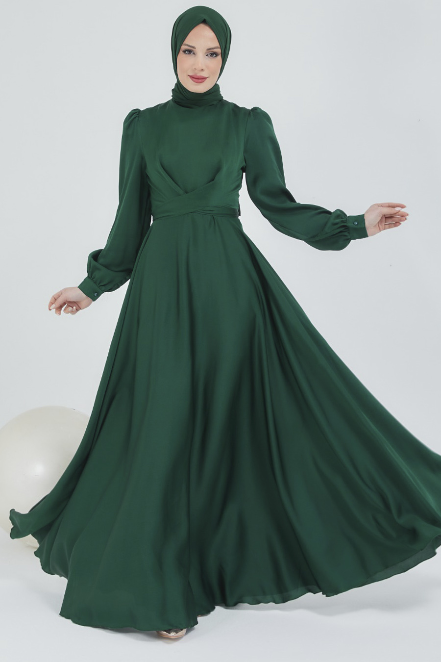 GREEN EVENING DRESS  