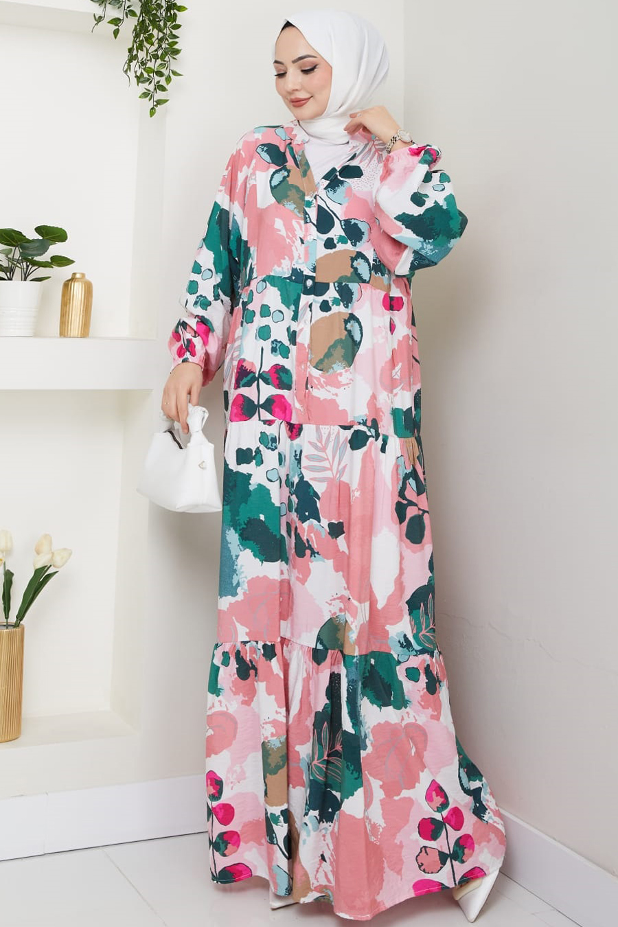 DRESS