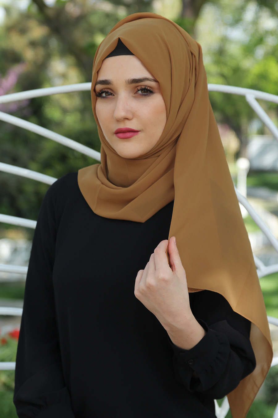 Gold colour clearance shawl