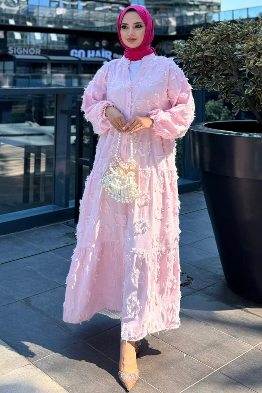 DRESS
