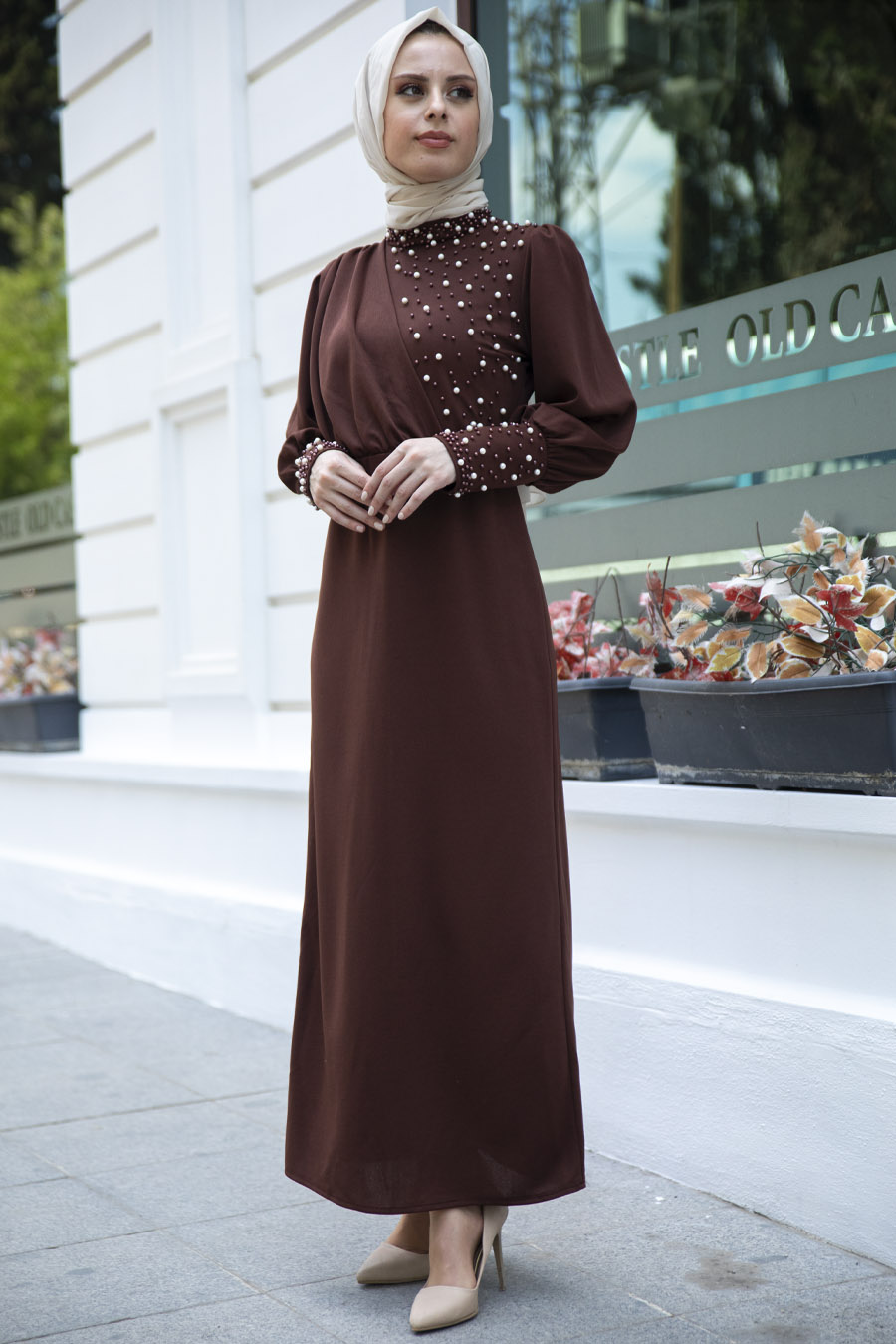 DRESS