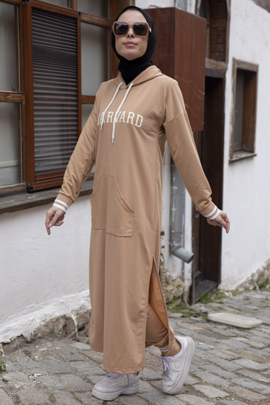 CREAM COLOR TUNIC AND PANT SUIT