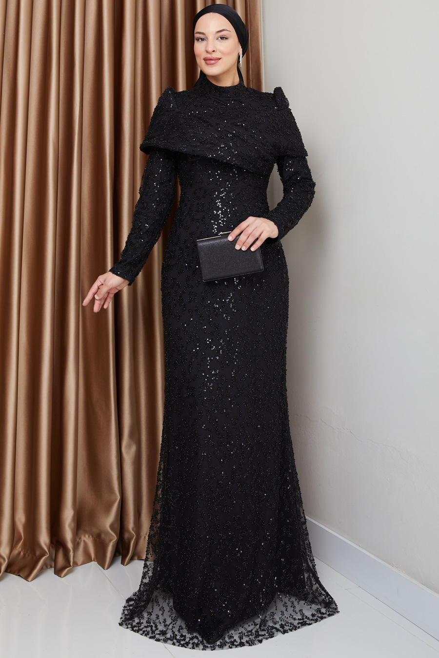 EVENING DRESS