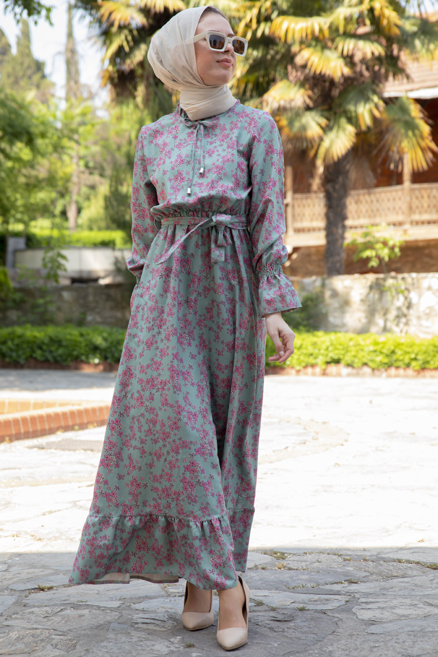 DRESS