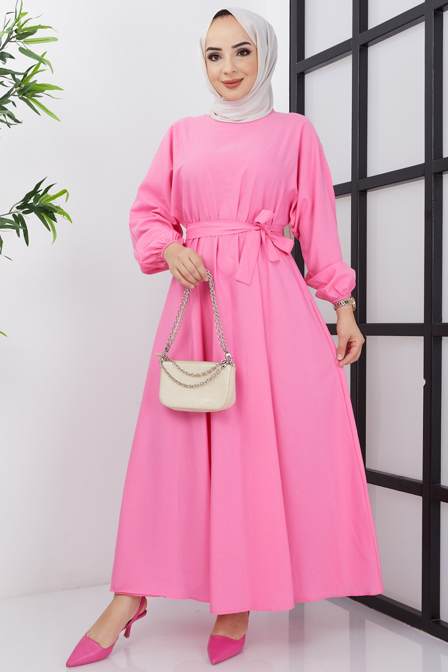 DRESS
