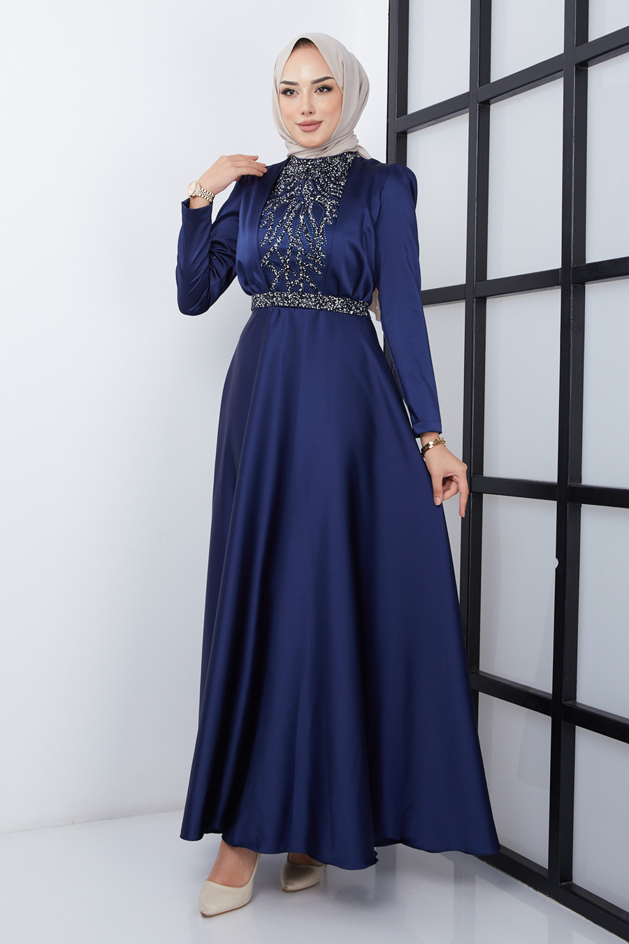NAVY BLUE EVENING DRESS  