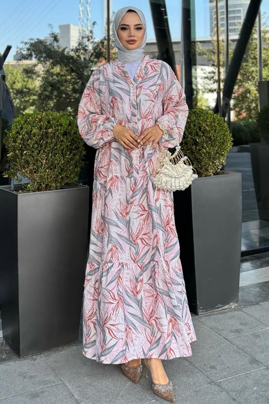 DRESS