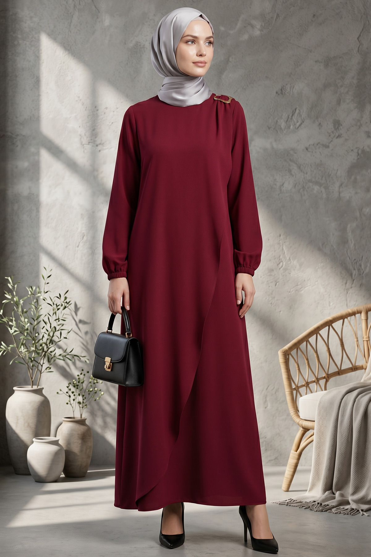 DRESS
