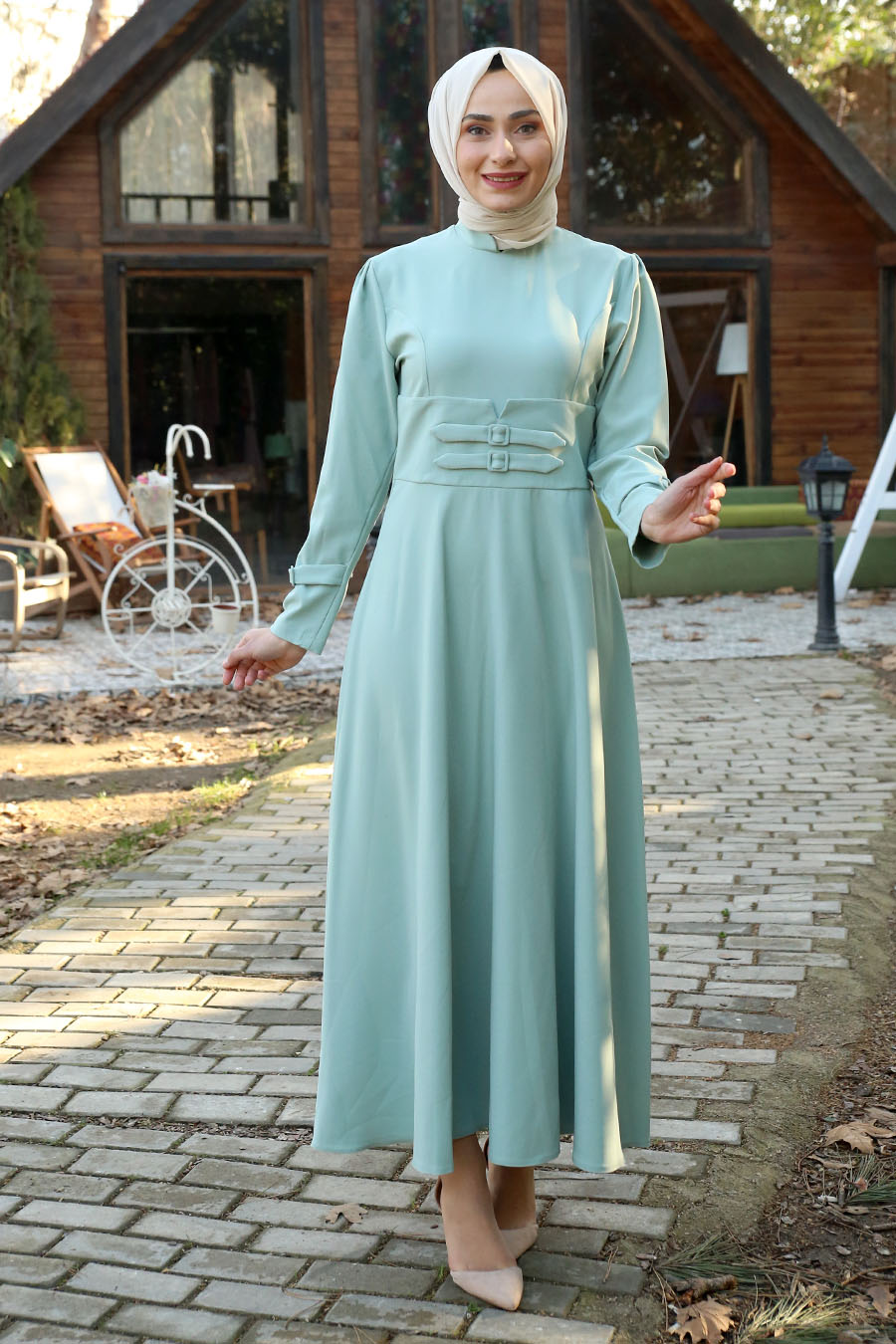 DRESS