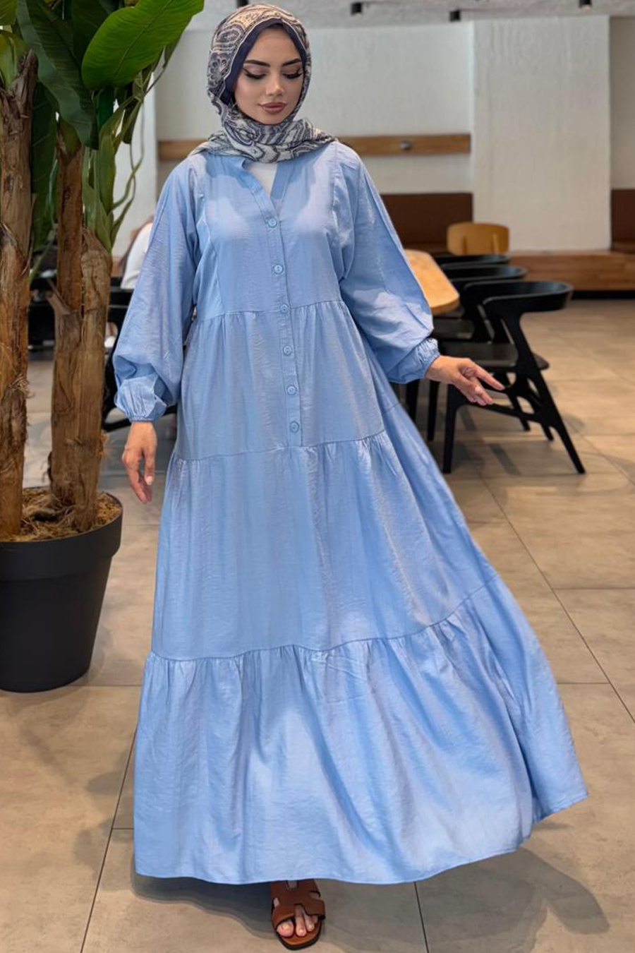 DRESS