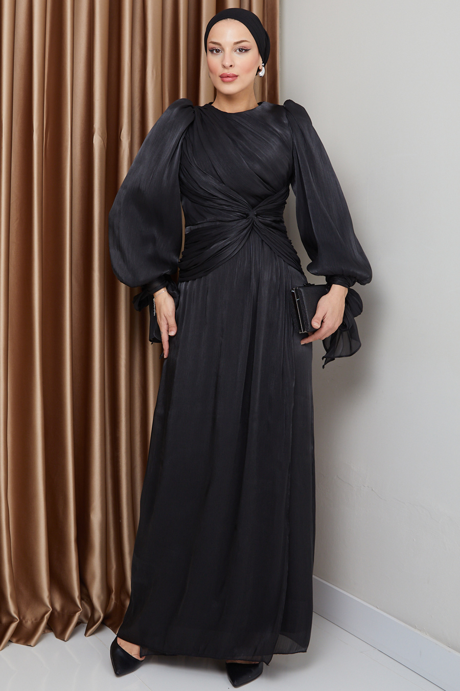 EVENING DRESS