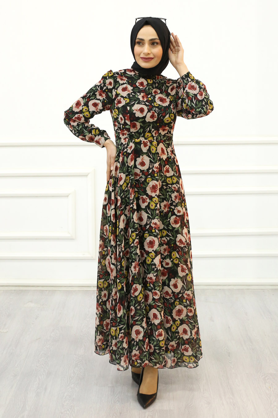 DRESS