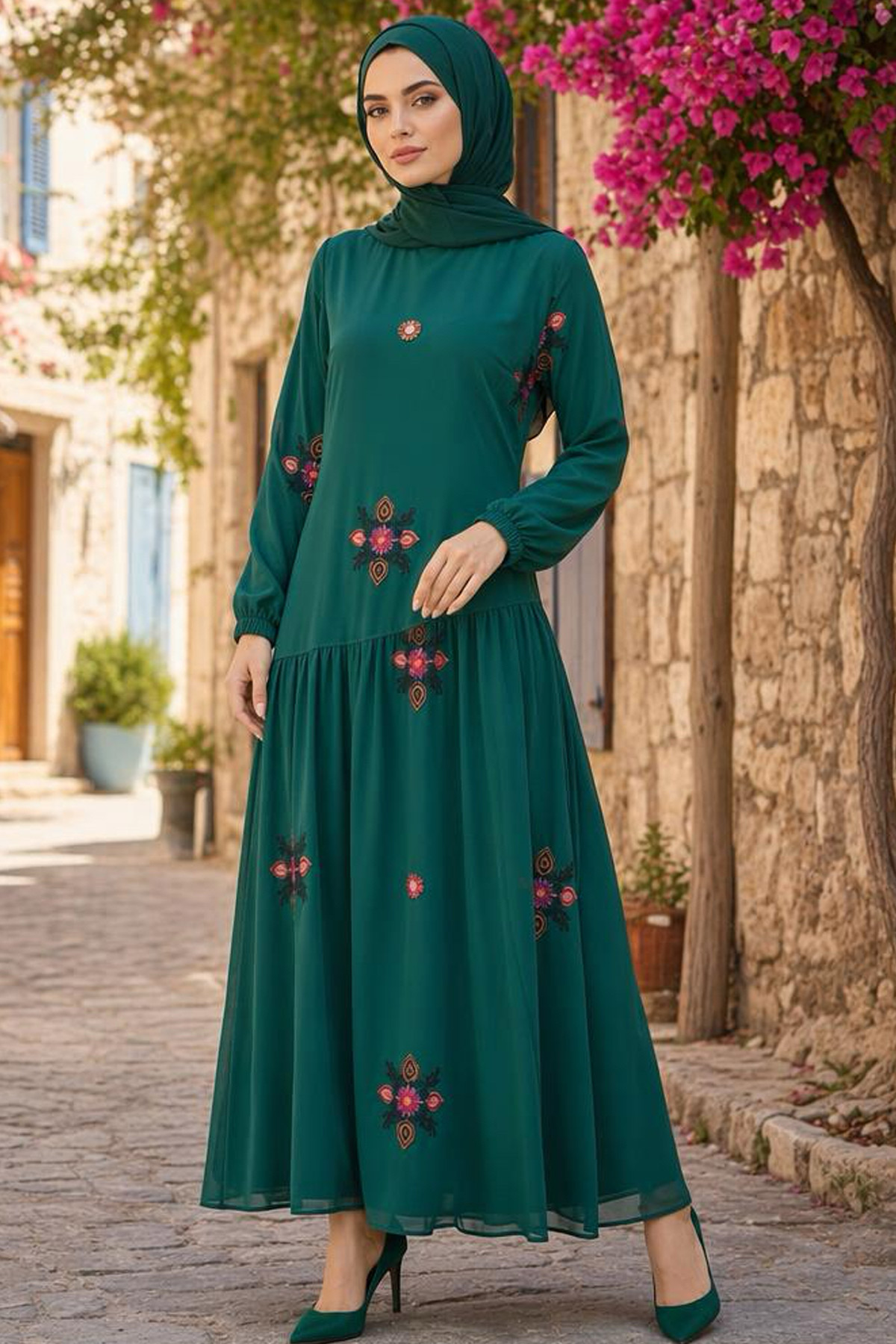 DRESS