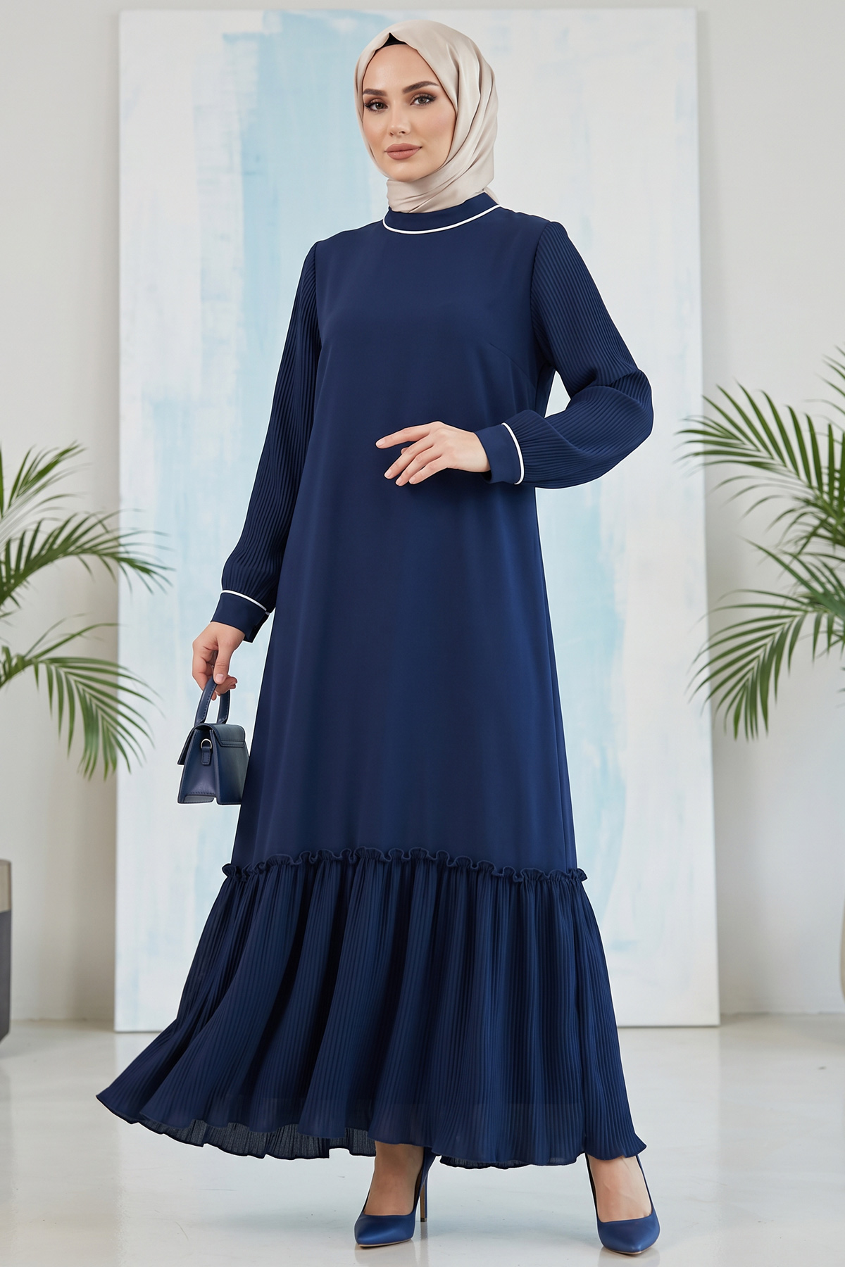 EVENING DRESS