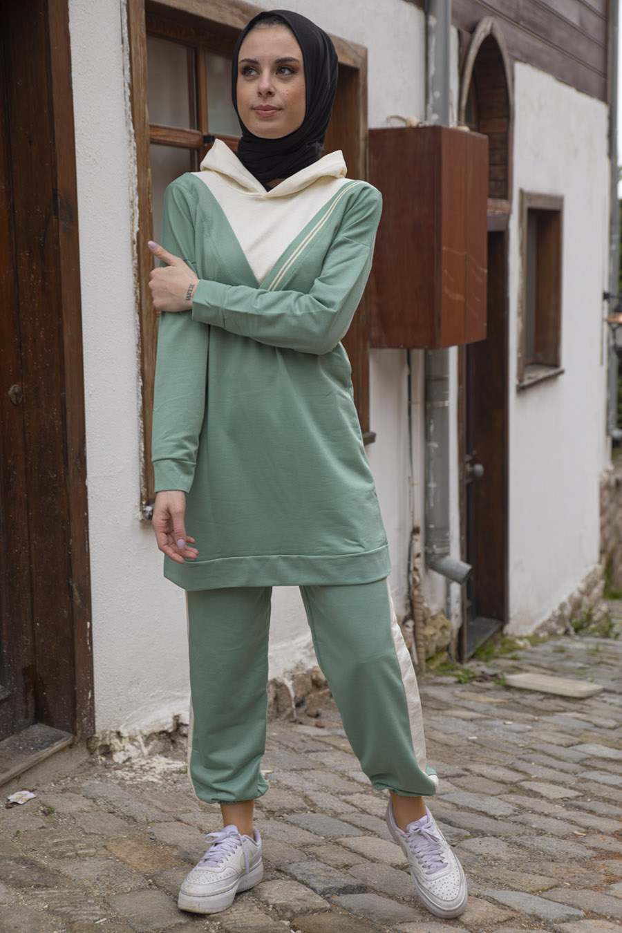MINT TUNIC AND PANT SUIT