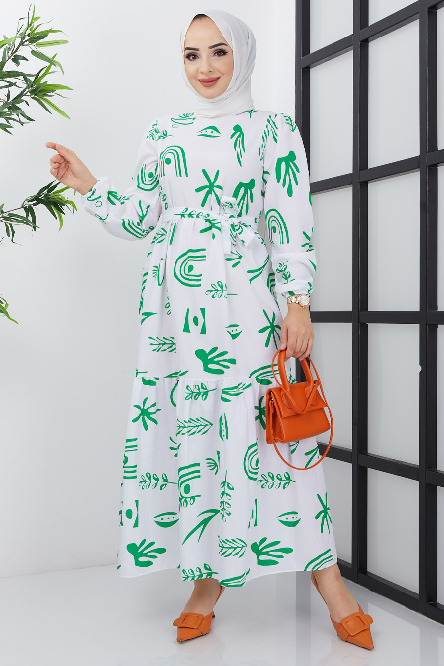 GREEN PATTERNED DRESS