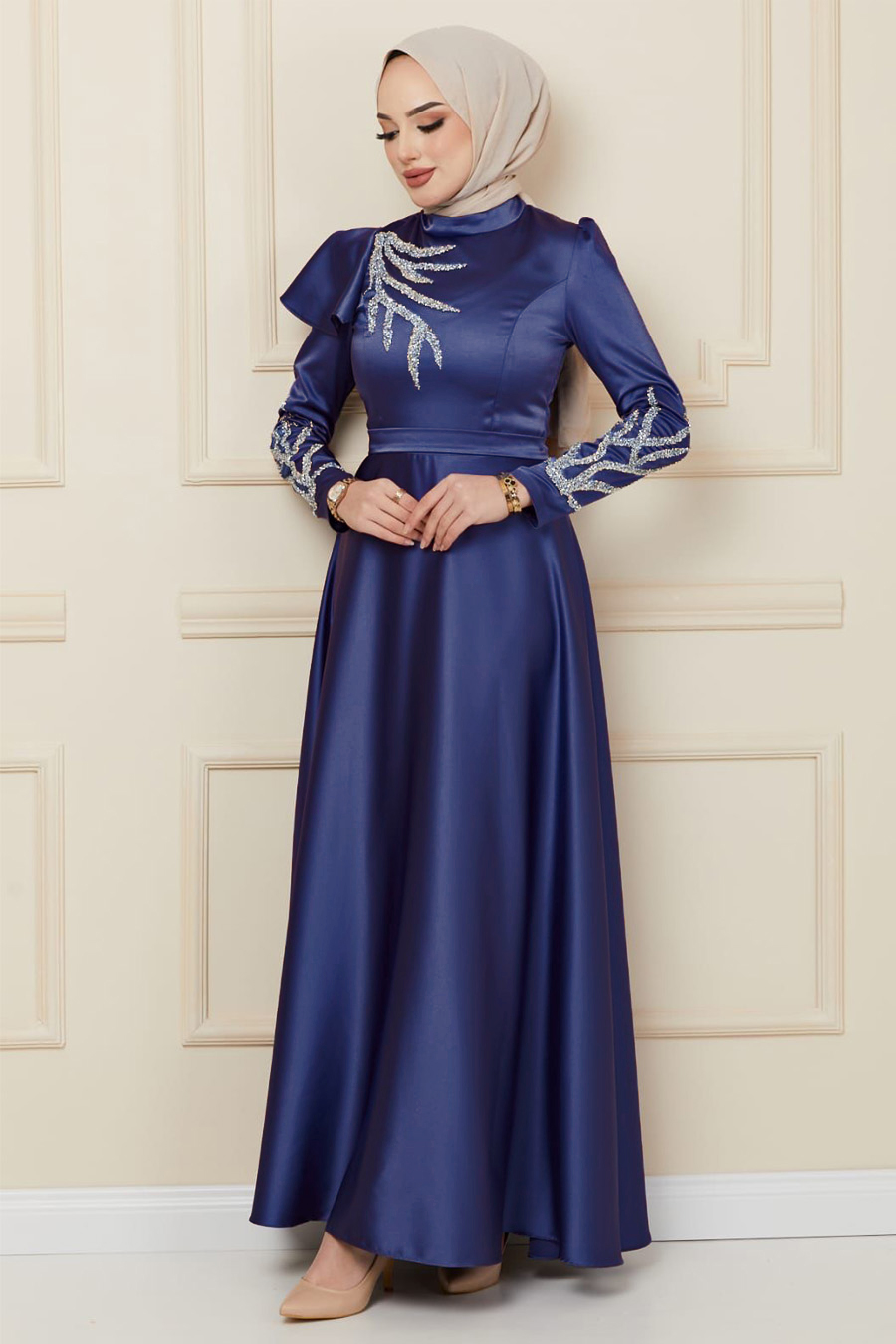 EVENING DRESS