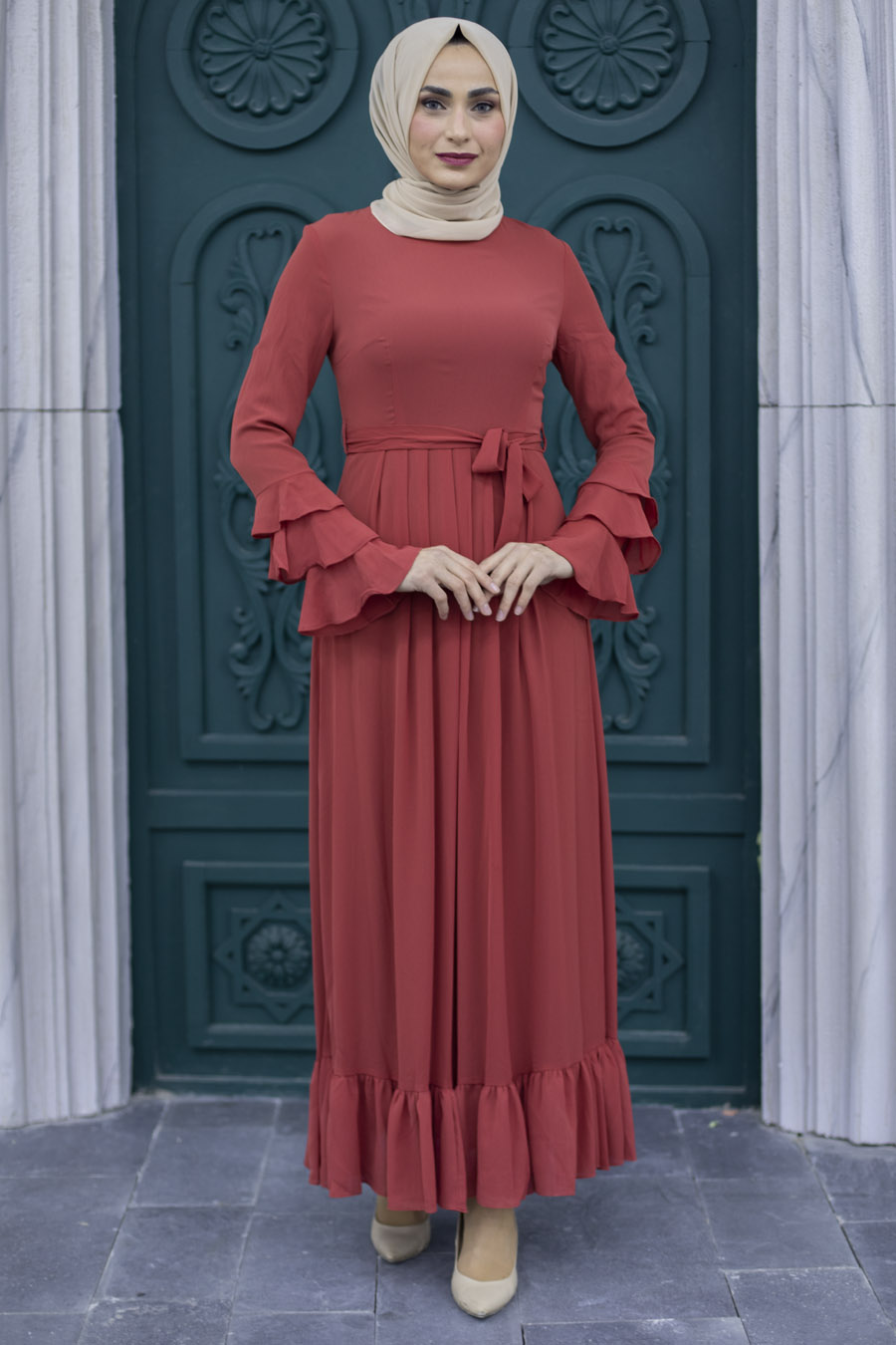 DRESS