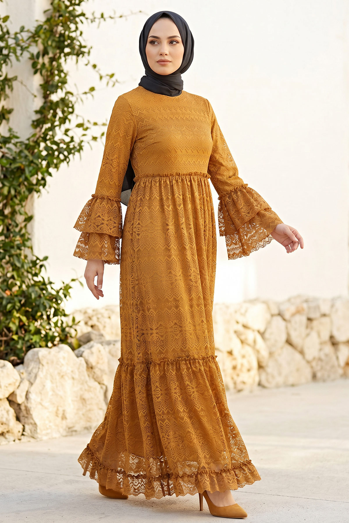DRESS